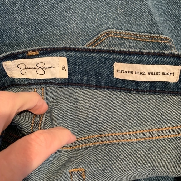 Jessica Simpson Infinite High Waist Shorts size 30 NWT - Picture 4 of 7